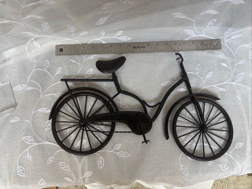 Vintage Style Black Metal Bicycle Sculpture 18” Decorative Bike Model